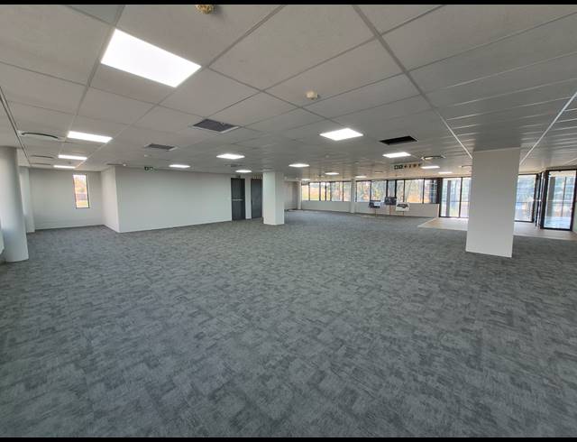 781M² OFFICE TO LET IN WOODMEAD
